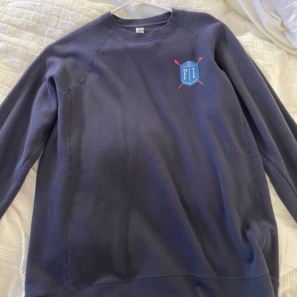 Fishers lemonade crewneck - Picture 3 of 3